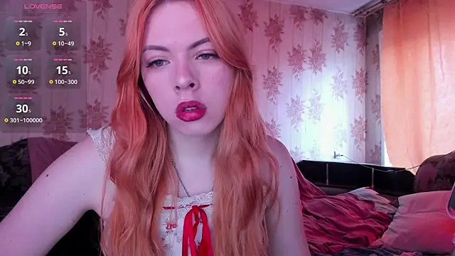 Snapshot of Cutie_Bambi chatting on May 10, 11:04 am Cutie Bambi online show from May 10, 11:04 am