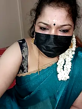 Snapshot of silk_rose05 chatting on March 2, 4:36 pm silk rose05 online show from March 2, 4:36 pm