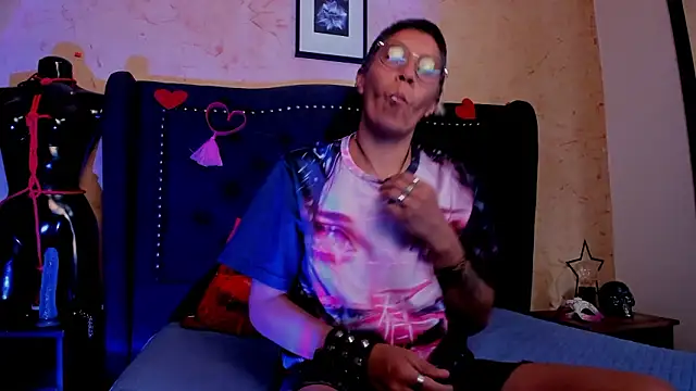 Kali Panther online show from February 28, 7:37 pm