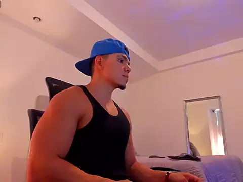 chris morgan7 online show from February 19, 2:13 pm