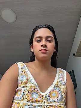 LunaHeat online show from July 23, 2:59 pm
