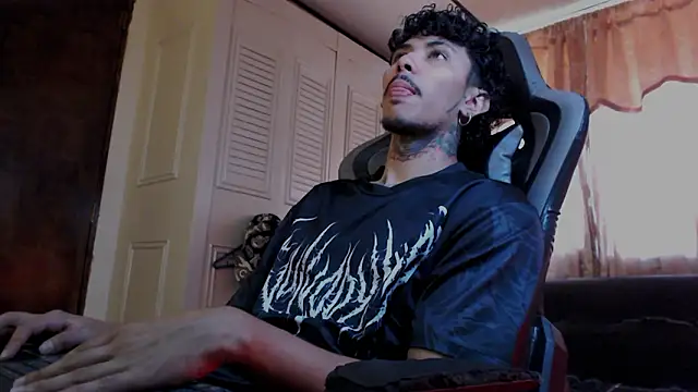 D3v1L88 online show from March 14, 5:29 pm