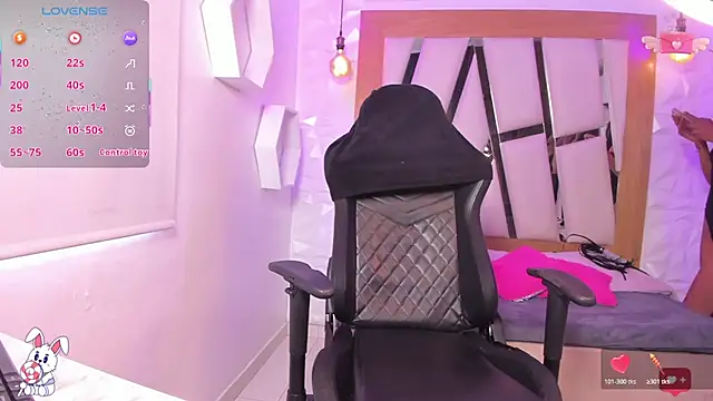 Bella Miller1  online show from February 3, 3:28 pm