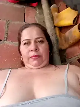 Snapshot of Diana_006 chatting on July 28, 8:52 pm Diana 006 online show from July 28, 8:52 pm