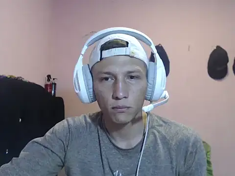 Cronos Hot 8 online show from March 15, 9:37 am