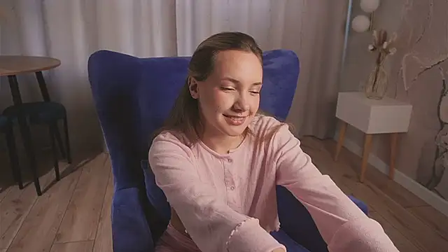 sialemy online show from June 17, 4:48 am