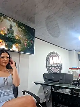 Jade connor online show from May 4, 8:16 pm