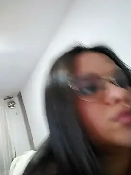 SamanthaStonee online show from March 12, 6:25 pm