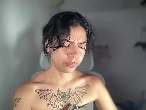 Antonia-bloom online show from March 3, 4:18 am