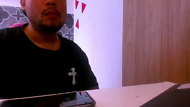 Cristhian Dirty online show from February 13, 7:32 pm