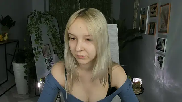 MaoqiBeverly online show from April 23, 4:57 am
