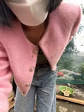 Snapshot of susin-beo chatting on February 3, 3:26 am susin-beo online show from February 3, 3:26 am