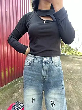 Snapshot of susin-beo chatting on February 16, 7:37 am susin-beo online show from February 16, 7:37 am