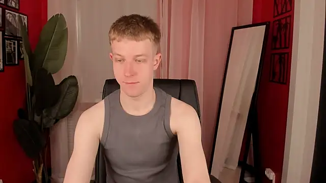 Snapshot of Dylan_Norton chatting on May 12, 10:23 am Dylan Norton online show from May 12, 10:23 am