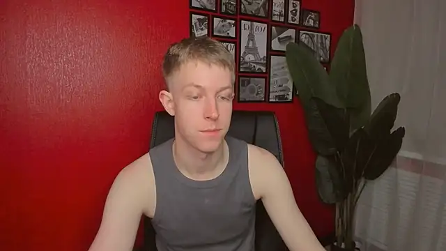 Snapshot of Dylan_Norton chatting on June 18, 10:41 am Dylan Norton online show from June 18, 10:41 am
