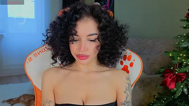 RiriDay online show from February 4, 12:11 pm