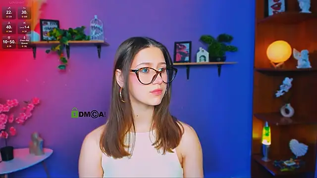 arianaa cat online show from May 5, 7:11 pm