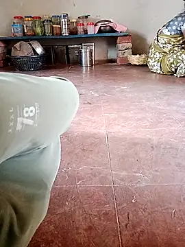 ashwiniraj567 online show from March 11, 8:31 am