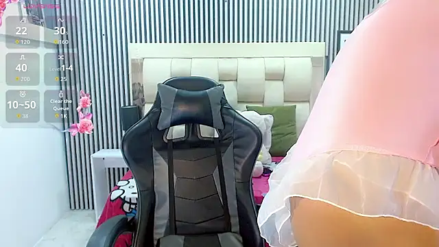 Sophia Valentina online show from February 19, 12:56 pm