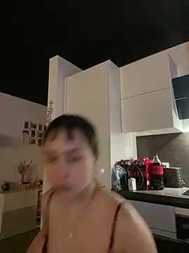 Just-Lilly online show from March 10, 12:15 am