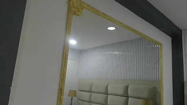 CarolineFyre online show from February 26, 12:37 pm