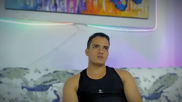 jhon nicolas online show from March 13, 9:32 pm