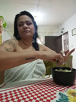 Dafne 77 online show from June 7, 2:43 pm