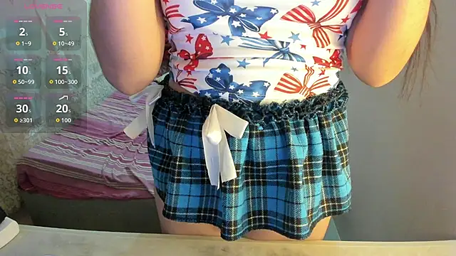 Snapshot of HornyAsianXxX chatting on February 10, 7:56 am HornyAsianXxX online show from February 10, 7:56 am