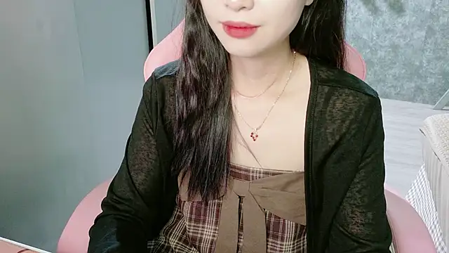 Linne6789 online show from June 14, 3:41 am