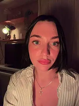 HotDevilGirl  online show from March 1, 5:37 pm