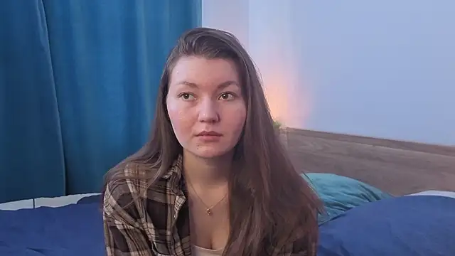 TobiMillinor online show from March 18, 7:44 am