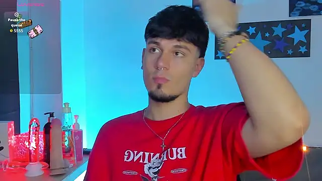 manu  05 online show from February 5, 11:09 pm