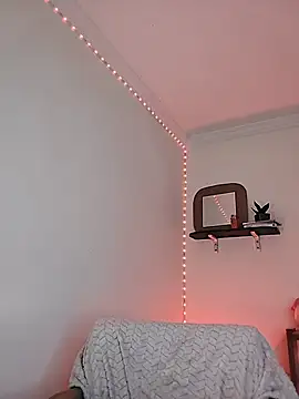 LilaRvsh online show from February 18, 5:09 pm