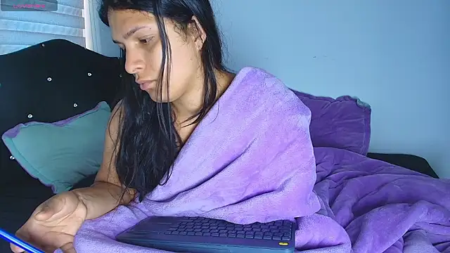 alys love online show from February 25, 2:16 pm