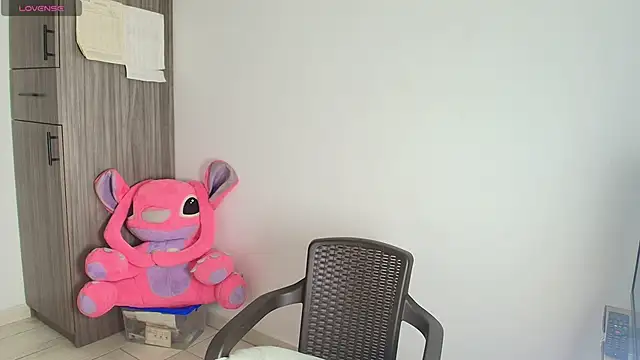 alys love online show from June 4, 3:29 pm