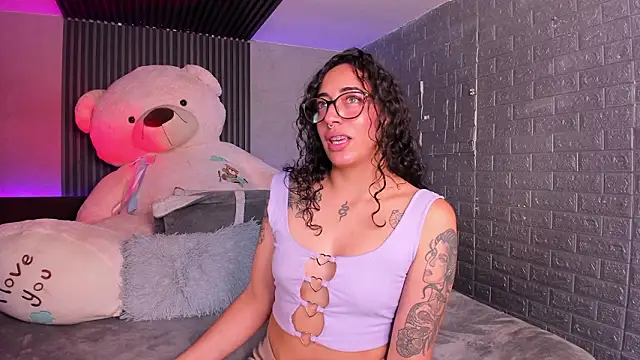 Magic ivone online show from February 11, 11:59 am