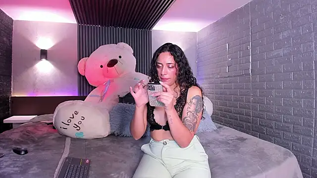 Magic ivone online show from February 18, 11:50 am