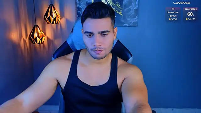 AndresRodriguez1 online show from May 2, 12:21 pm