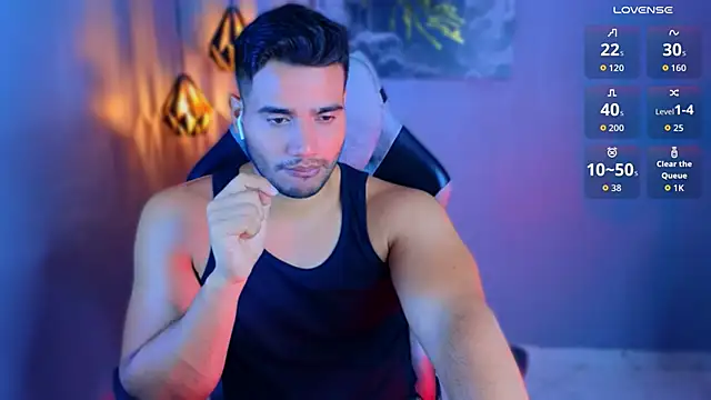AndresRodriguez1 online show from May 6, 11:32 pm