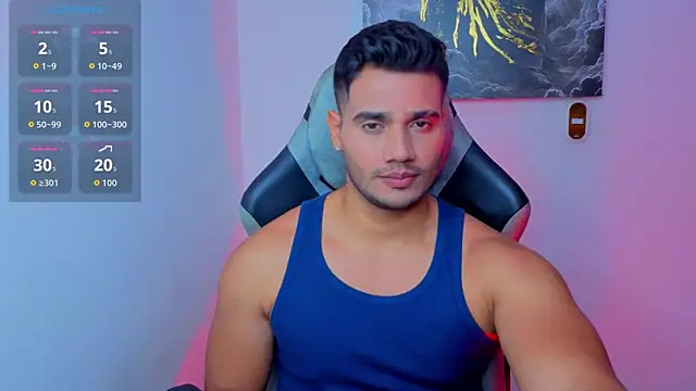AndresRodriguez1 online show from May 25, 11:44 pm