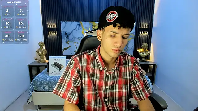 JDWhite18 online show from July 15, 8:47 pm