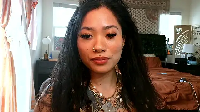 222goddess444you online show from February 19, 5:31 pm