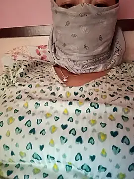 neha0882 online show from March 4, 8:42 am