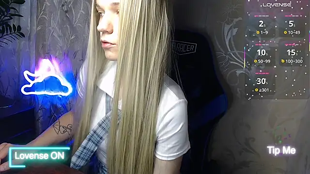 Shiny Victoria online show from June 20, 7:22 am
