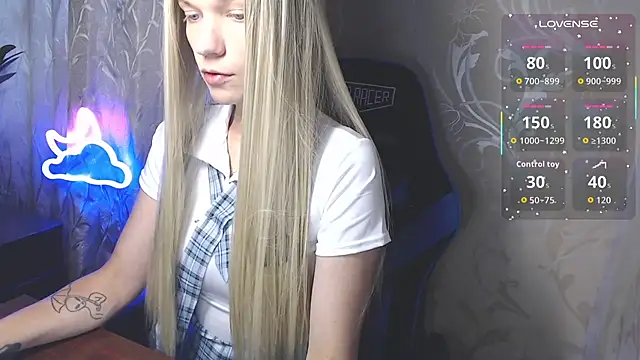 Shiny Victoria online show from July 18, 8:29 am