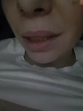 Snapshot of miraevelina chatting on February 17, 3:40 pm miraevelina online show from February 17, 3:40 pm