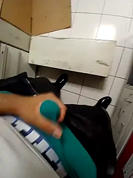 Snapshot of Taboada20 chatting on February 24, 7:56 pm Taboada20 online show from February 24, 7:56 pm