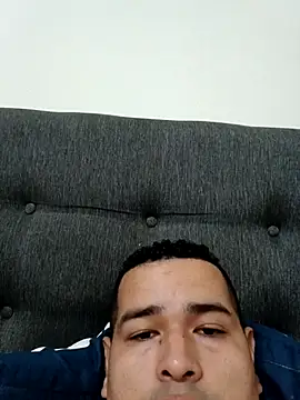 Snapshot of Taboada20 chatting on April 5, 10:45 am Taboada20 online show from April 5, 10:45 am