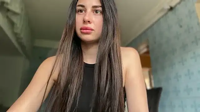 Snapshot of LiluMartiznir chatting on May 25, 11:05 am LiluMartiznir online show from May 25, 11:05 am