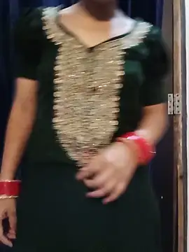 Saxy bhabhi79 online show from May 14, 4:14 pm